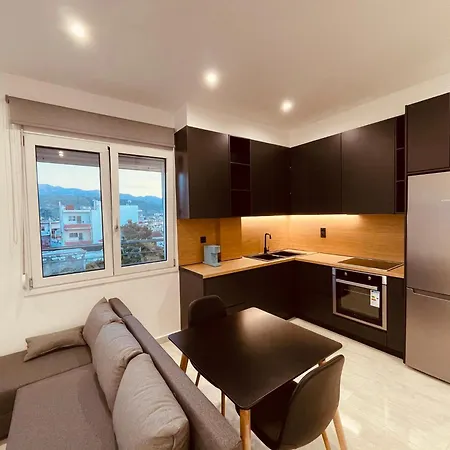 Apartment Your Place !! - 302